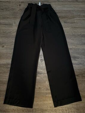 lululemon athletica Black Wide-Leg Tie-Waist Pants
